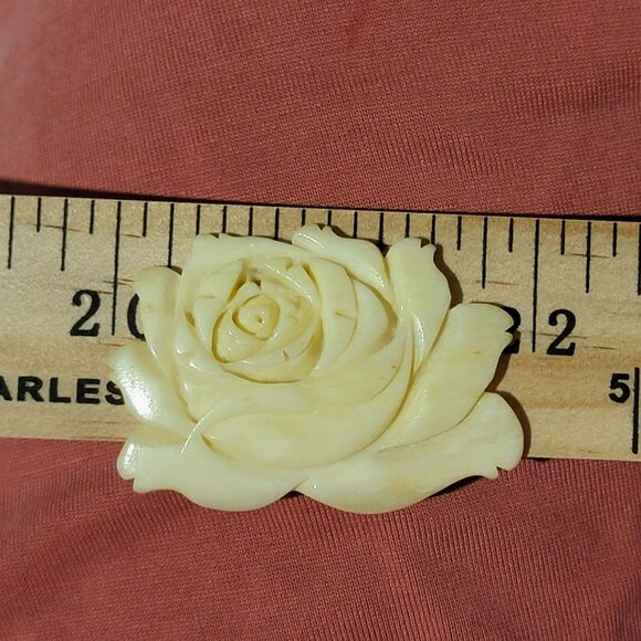 Vintage 1930s Rose Brooch Pin/Necklace Pendant Hand-Carved Bovine Bone Victorian - Picture 3 of 4